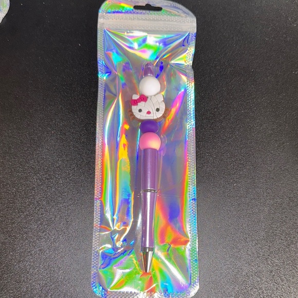 Purple and Pink Character Pen - Picture 1 of 3